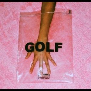 Meet your Posher, Nia